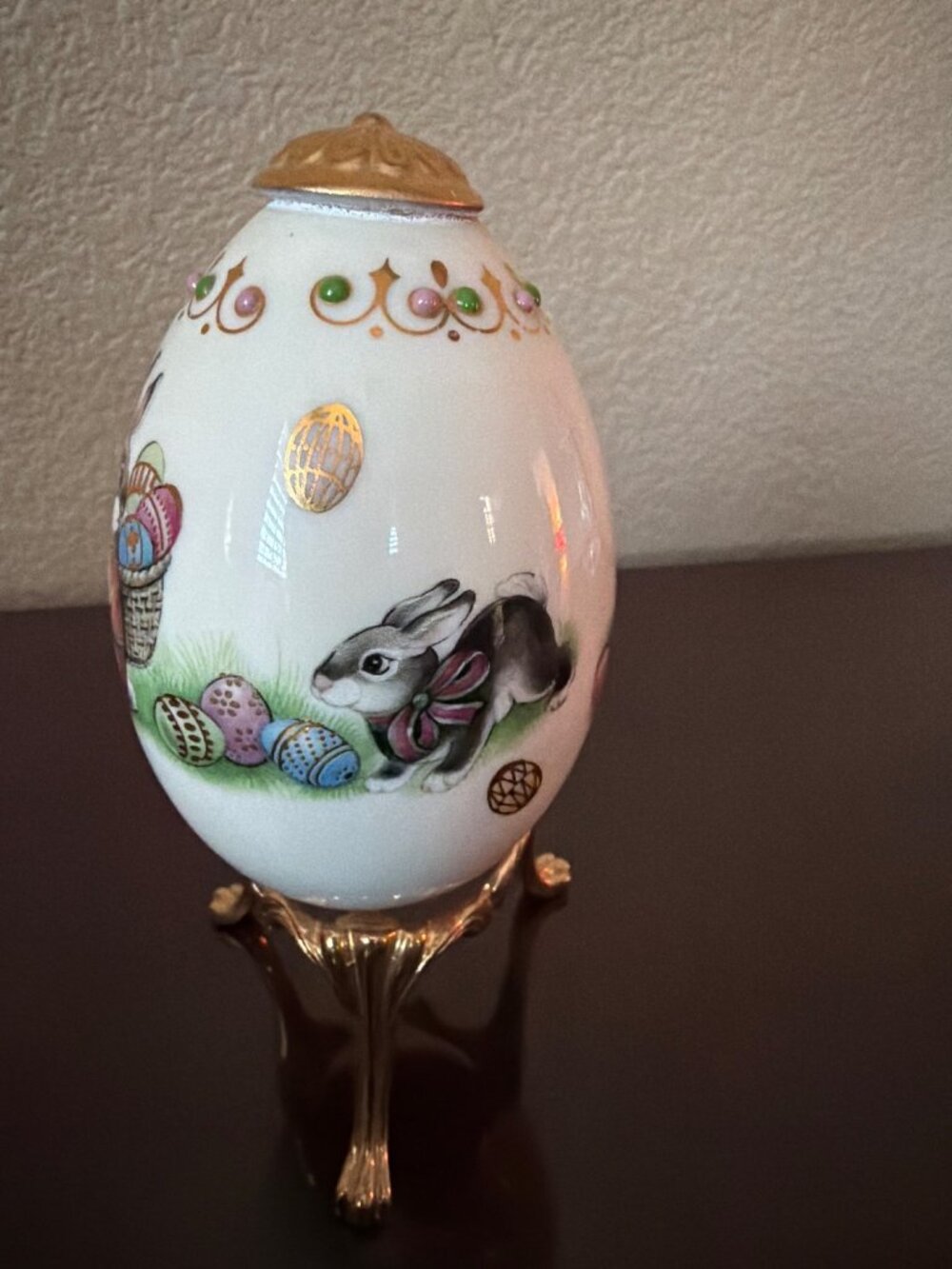 Vintage Lenox China Treasures Easter Egg Rabbits Bunny Gold Tone Stand 1995 - Picture 4 of 9